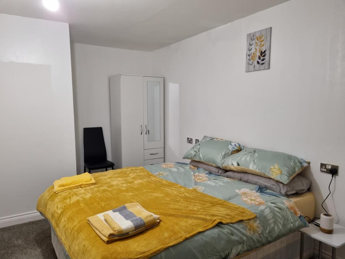 Deluxe Apartment Sleeps Up To 6 レスター エクステリア 写真